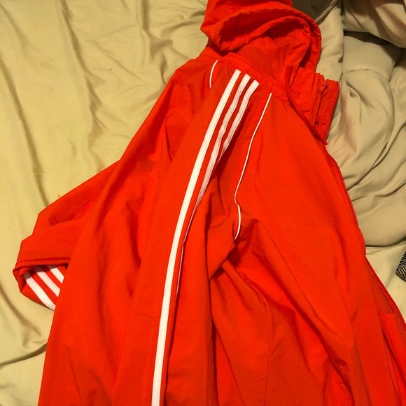 Brand New Adidas Men’s/Women’s Windbreaker - Picture 3 of 4